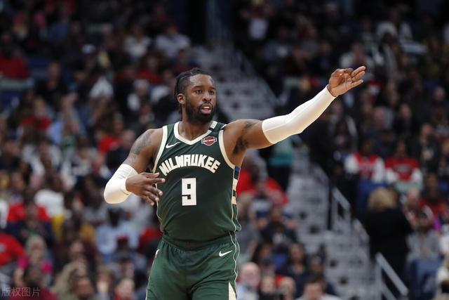 莱万：不懂2020金球为何取消 足球有关生意政治